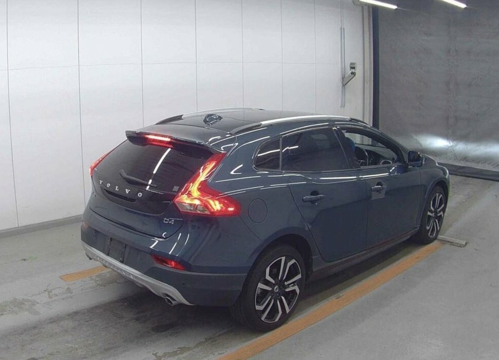Volvo V40 Cross Country 2L Pro Blue #4