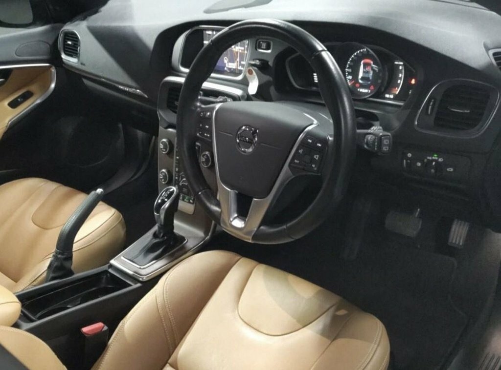 Volvo V40 Cross Country 2L Pro Blue #5