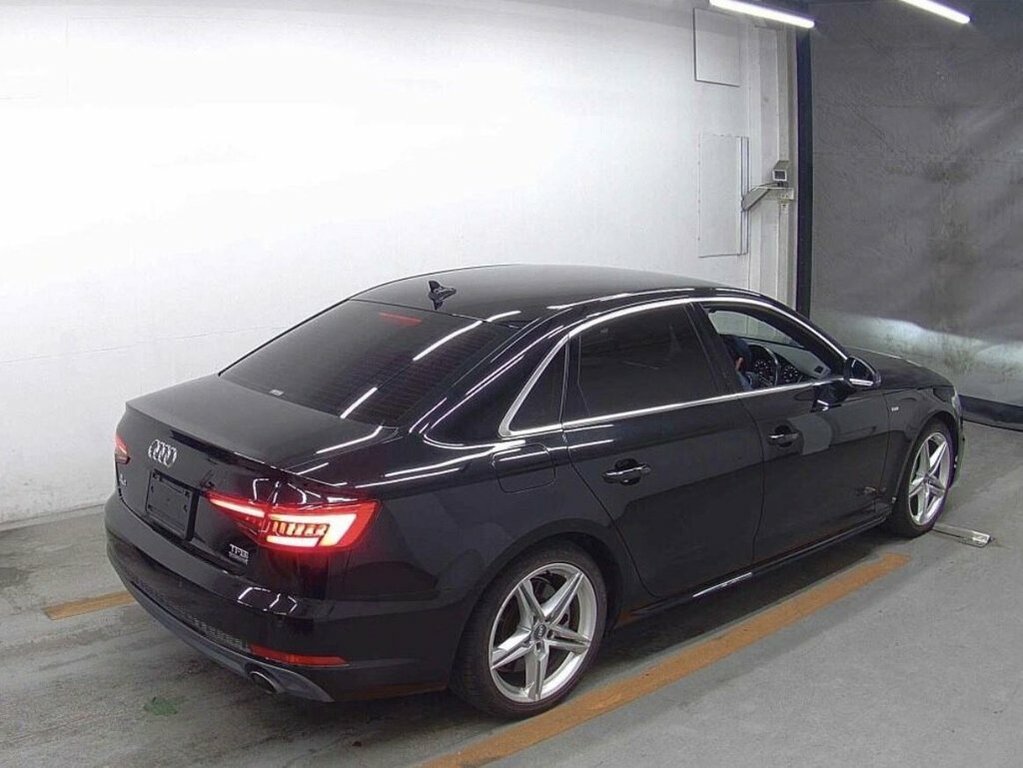 Audi A4 2L S Line MV16CMJ Black #4