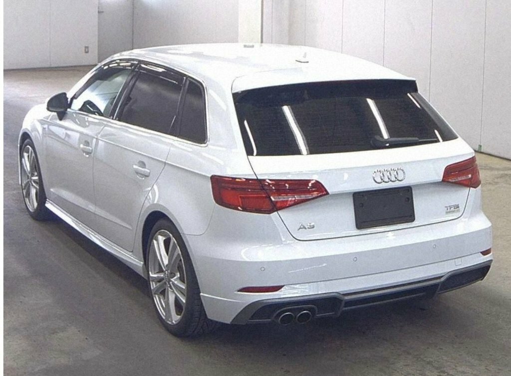 Audi A3 1L S Line GK17CMJ White #3