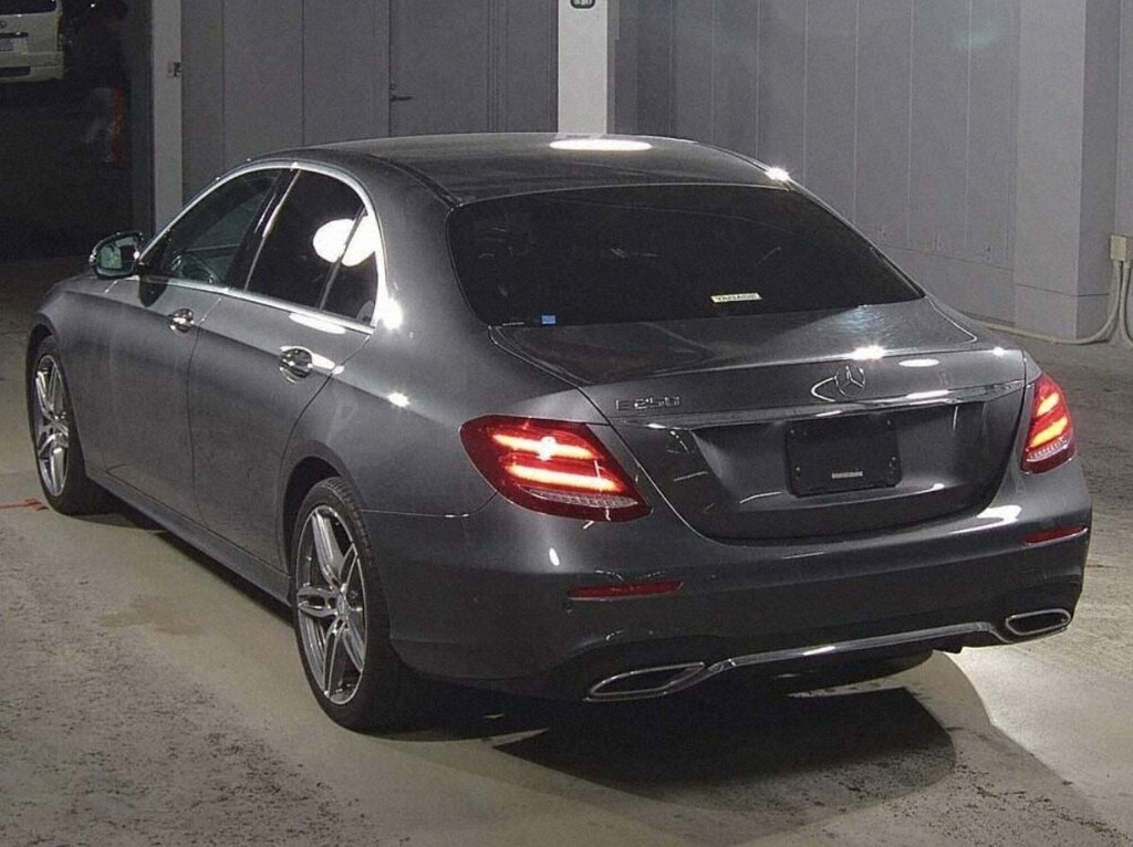 Mercedes-Benz E Class 2L Amg Line LL66CMJ Grey #3