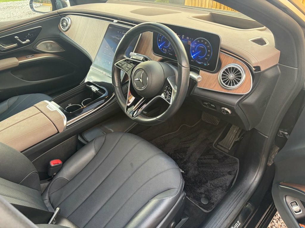 Mercedes-Benz EQS Eqs 450 Amg Line White #16