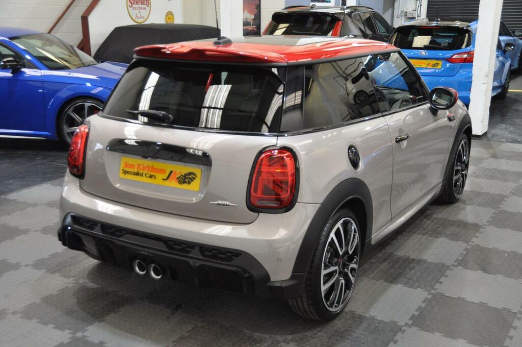 Mini Hatch Hatchback 2.0 John Cooper Works Steptronic Euro 6 BA73YVC Grey #4