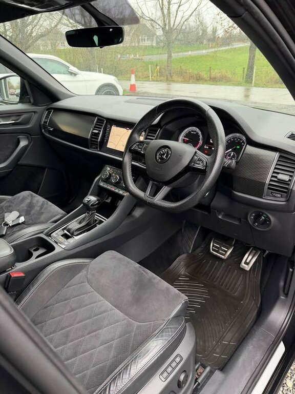 Skoda Kodiaq 2019 2.0 Tdi Sportline Suv Dsg 4Wd Euro PL19UJZ Black #6