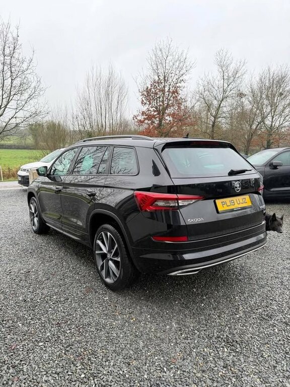 Skoda Kodiaq 2019 2.0 Tdi Sportline Suv Dsg 4Wd Euro PL19UJZ Black #4