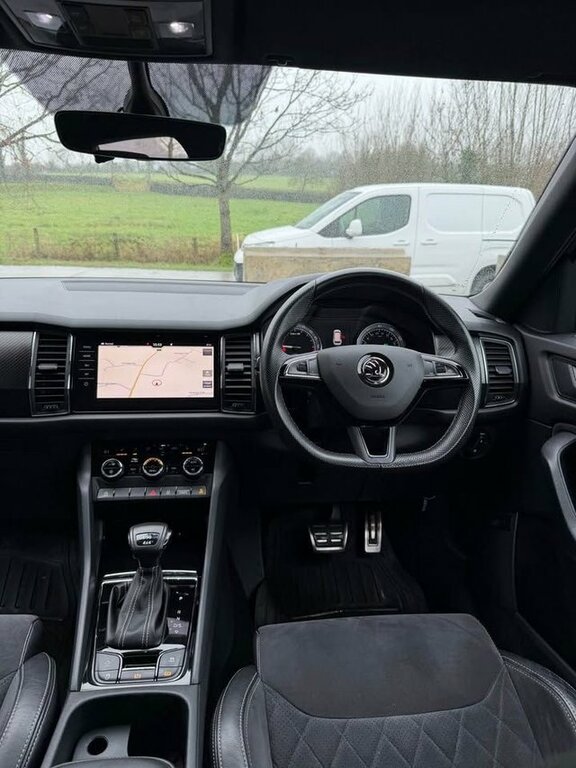 Skoda Kodiaq 2019 2.0 Tdi Sportline Suv Dsg 4Wd Euro PL19UJZ Black #5