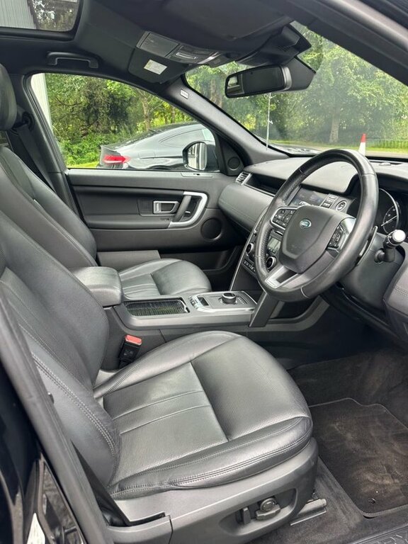 Land Rover Discovery Sport 2018 2.0 Td4 Landmark Suv 4Wd Euro DV68RZD Black #5