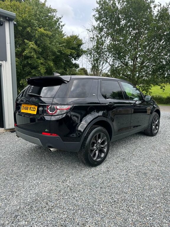 Land Rover Discovery Sport 2018 2.0 Td4 Landmark Suv 4Wd Euro DV68RZD Black #3