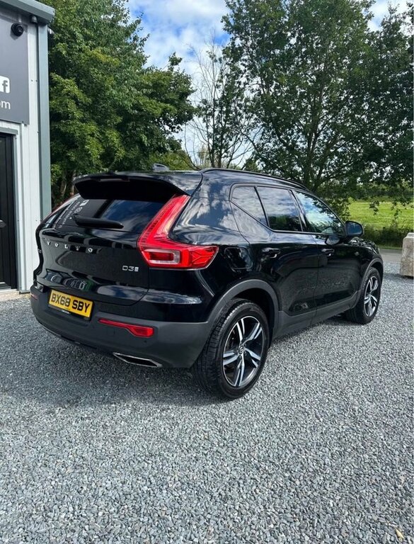 Volvo XC40 2018 2.0 D3 R-design Suv Euro 6 BX68SBY Black #2
