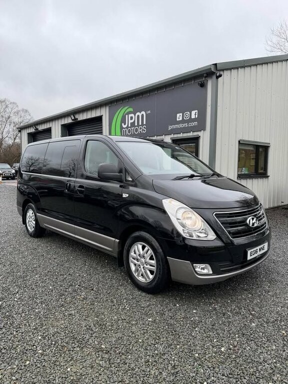 Hyundai I800 2016 2.5 Crdi Se Mpv Euro 6 170 P Black