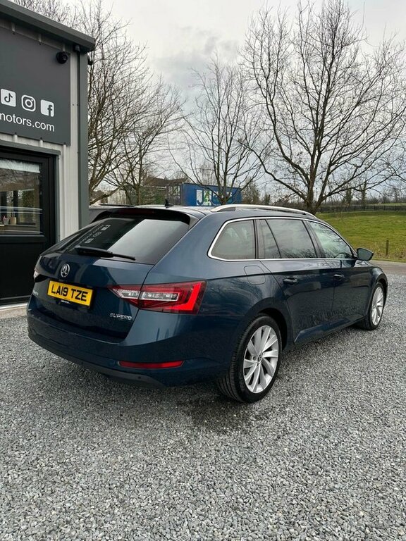 Skoda Superb 2019 2.0 Tdi Se L Executive Estate Dsg LA19TZE Blue #2