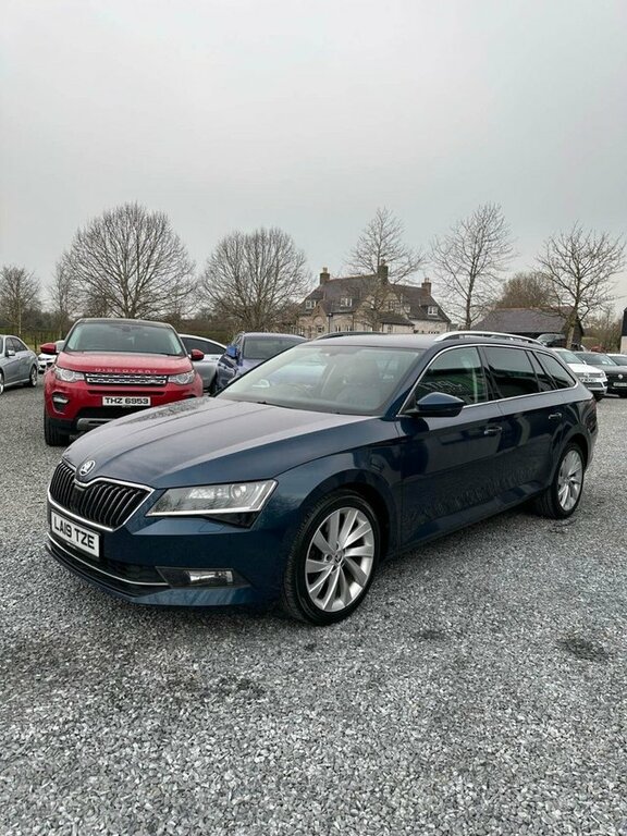 Skoda Superb 2019 2.0 Tdi Se L Executive Estate Dsg LA19TZE Blue #4