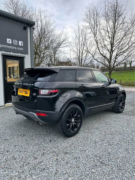 Land Rover Range Rover Evoque 2017 2.0 Ed4 Se Tech Suv Fwd Eur CK17TBU Black #4
