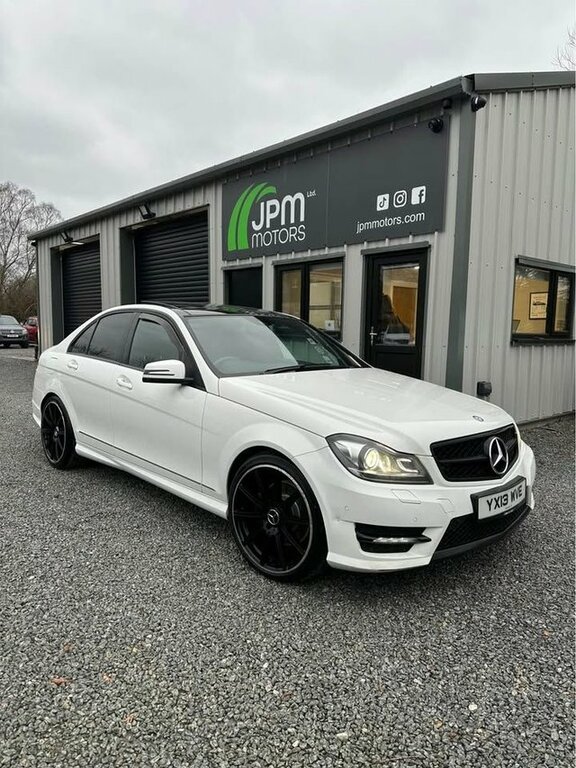 Mercedes-Benz E Class 2013 2.1 E220 Cdi Amg Sport Saloon G-tr 