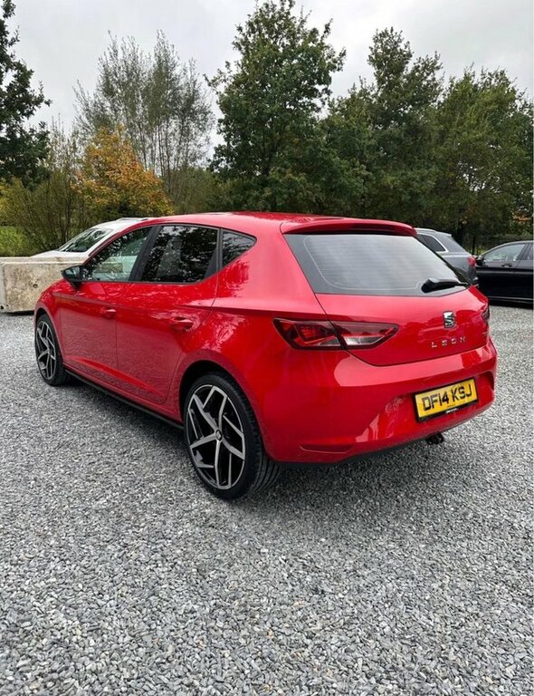 Seat Leon 2014 1.6 Tdi Cr Se Hatchback Eur DF14KSJ Red #4