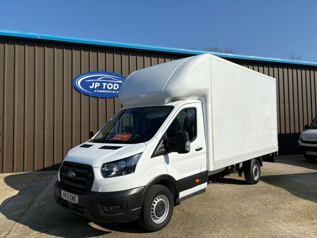 Ford Transit Custom Mpv White