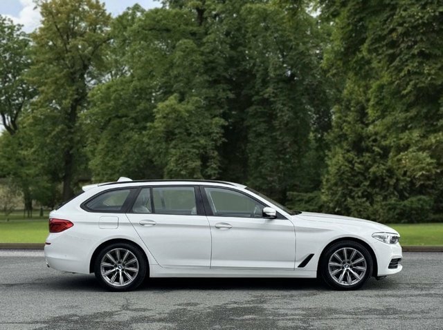 BMW 5 Series 2019 2.0 520D Se Touring Xdrive Eu KM19BHW White #3