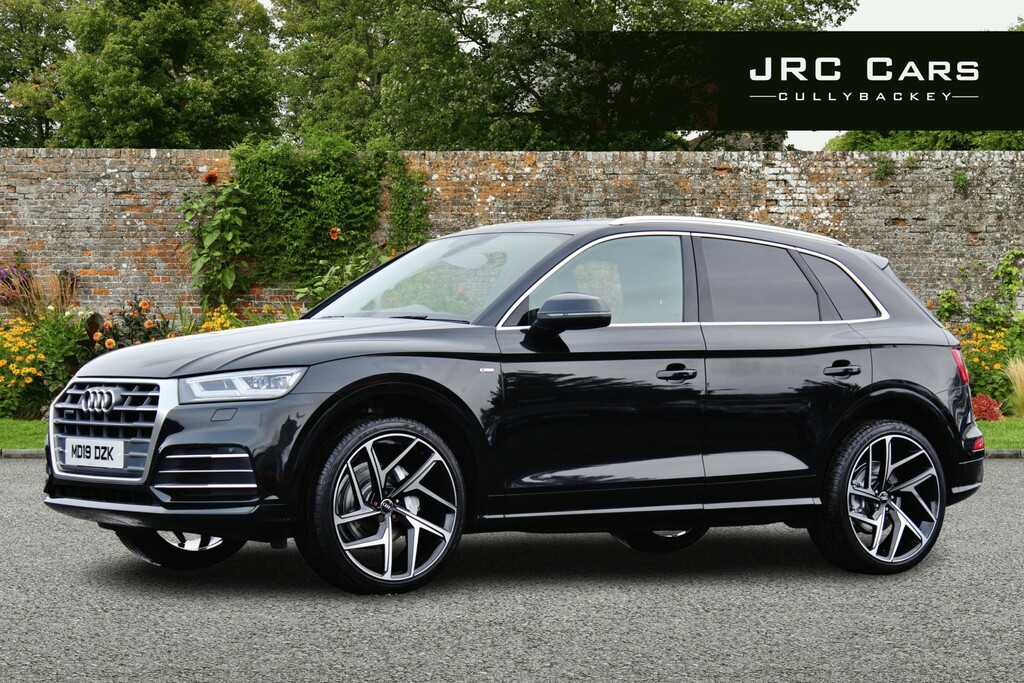 Audi Q5 Suv 2.0 Tdi 40 S Line 2019 MA65LYO Black #2