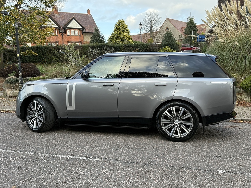 Land Rover Range Rover 3.0 P400 Mhev Suv 4W NX22OKH Grey #3