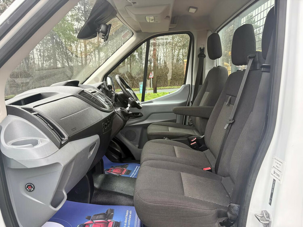 Ford Transit Custom Diesel YH69LBX #4