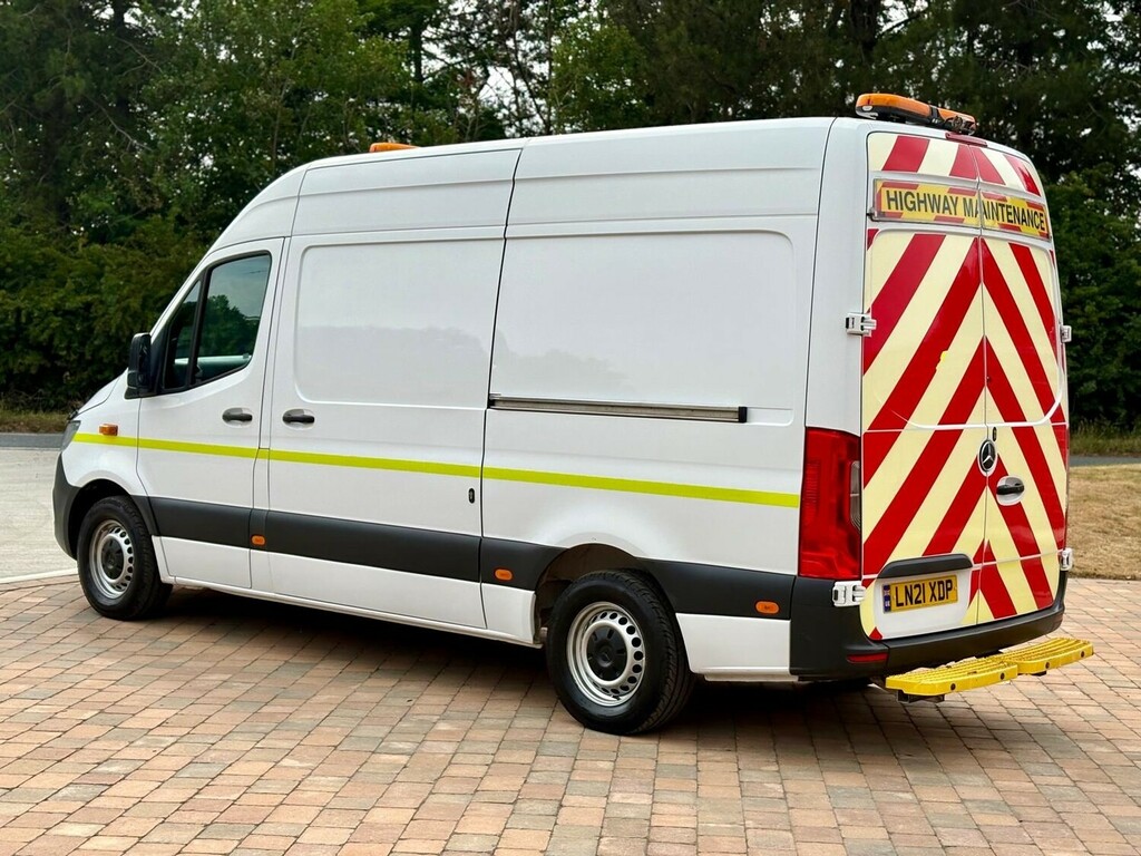 Mercedes-Benz Sprinter Diesel LN21XDP  #4