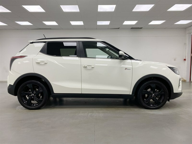 SsangYong Tivoli 1.5 K40 DL25XEP White #5