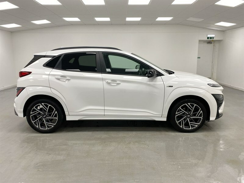 Hyundai Kona 1.0 Tgdi 48V Mhev N Line WN22XAV White #5