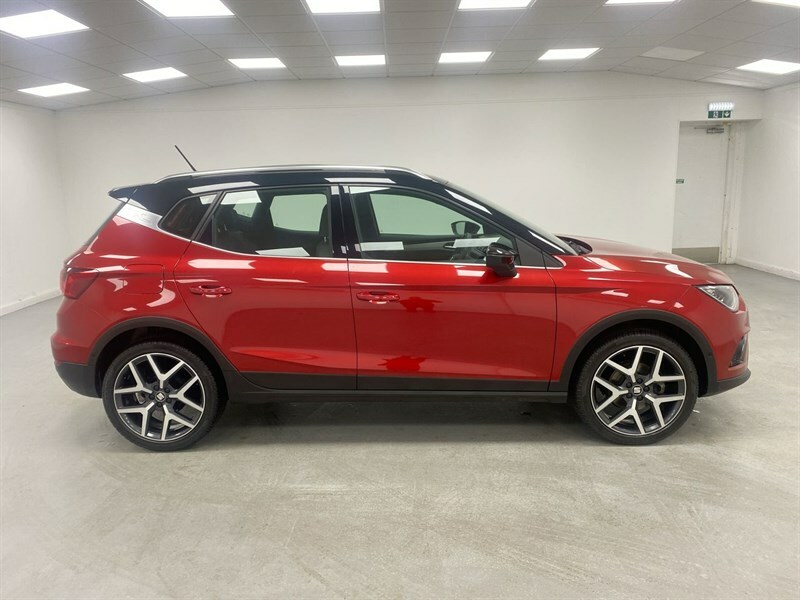 Seat Arona 1.0 Tsi 115 Xcellence Lux Ez Dsg DU70FKP Red #5