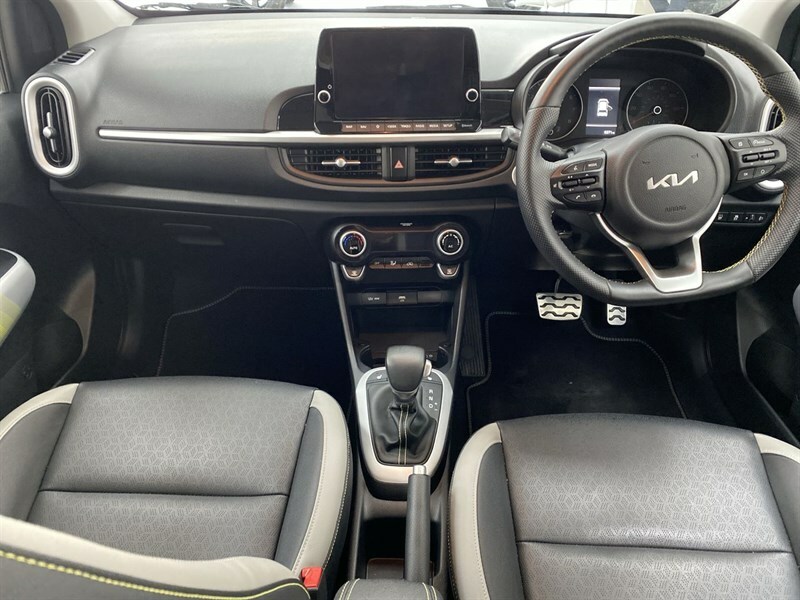 Kia Picanto 1.0 X-line S CV24KVY White #4