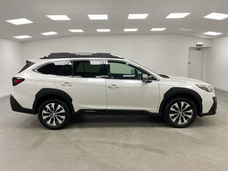 Subaru Outback 2.5I Touring Lineartronic BJ25CNU White #5