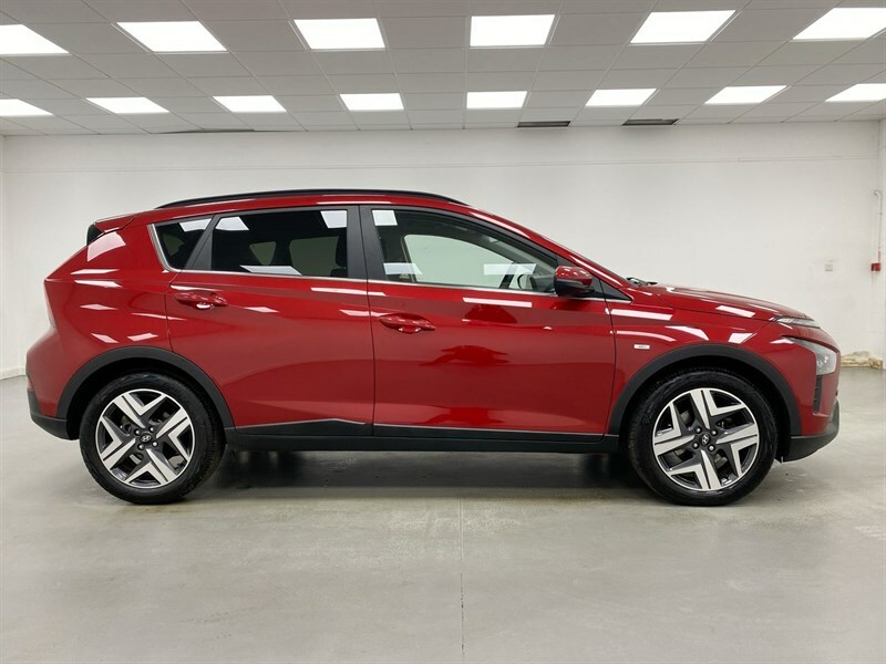 Hyundai Bayon 1.0 Tgdi 48V Mhev Premium SA22WRD Red #5
