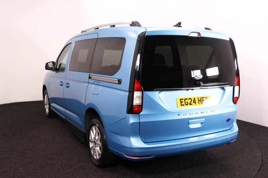 Ford Grand Tourneo Connect 1.5 Ecoboost Titanium Up Front Blue #5