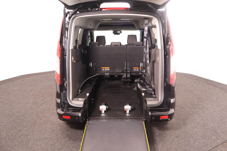 Ford Grand Tourneo Connect 1.5 Tdci Titanium Black #6