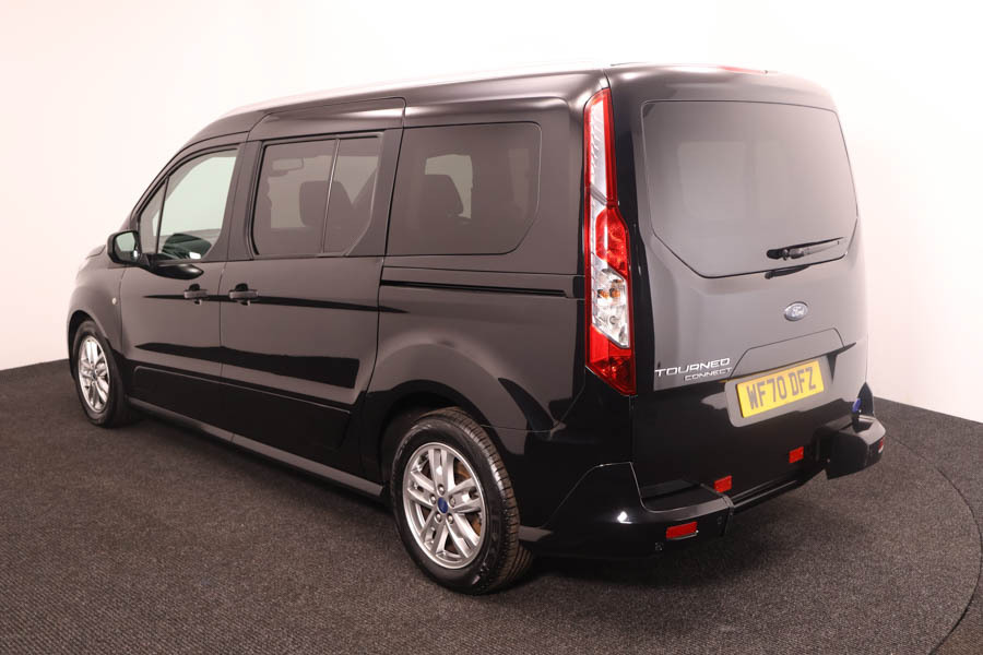 Ford Grand Tourneo Connect 1.5 Tdci Titanium Black #4