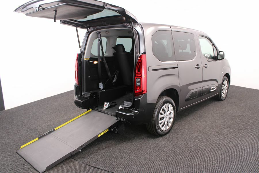 Citroen Berlingo 1.2 Feel Grey #4