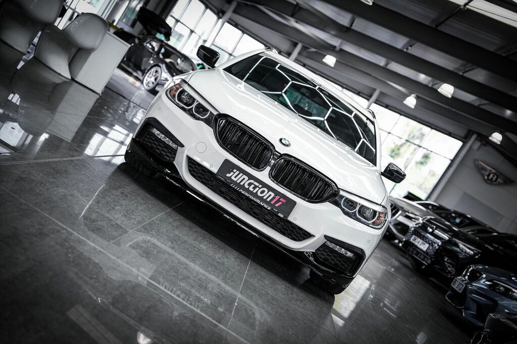 BMW 5 Series 2.0 520D M Sport Touring Euro 6 Ss FL68BVN White #3