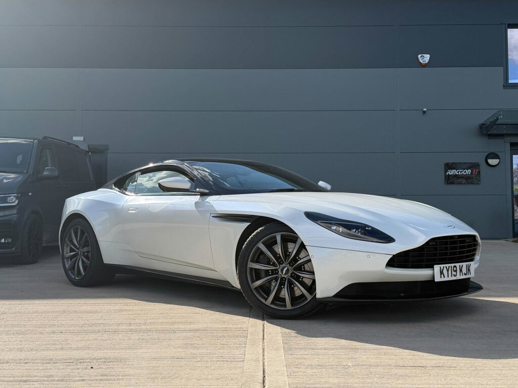 Aston Martin DB11 4.0 V8 Euro 6 Ss White