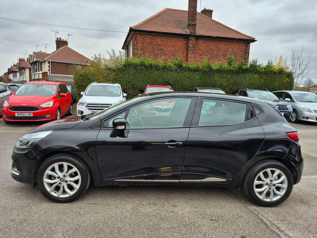 Renault Clio 1.2 16V Dynamique Nav Euro 6 PF66YLS Black #2