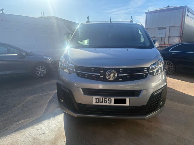 Vauxhall Vivaro 1.5 Turbo D 2900 Sportive Panel Van Man DU69ZYH Grey #2