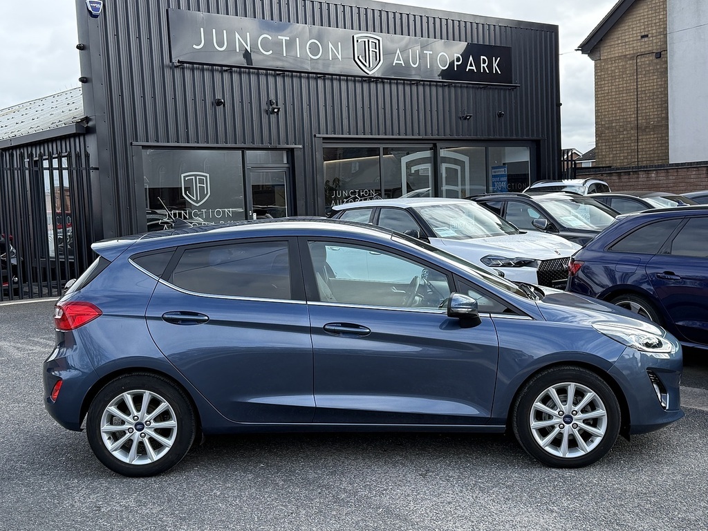 Ford Fiesta T Ecoboost Mhev Titanium DN70UXX Blue #5