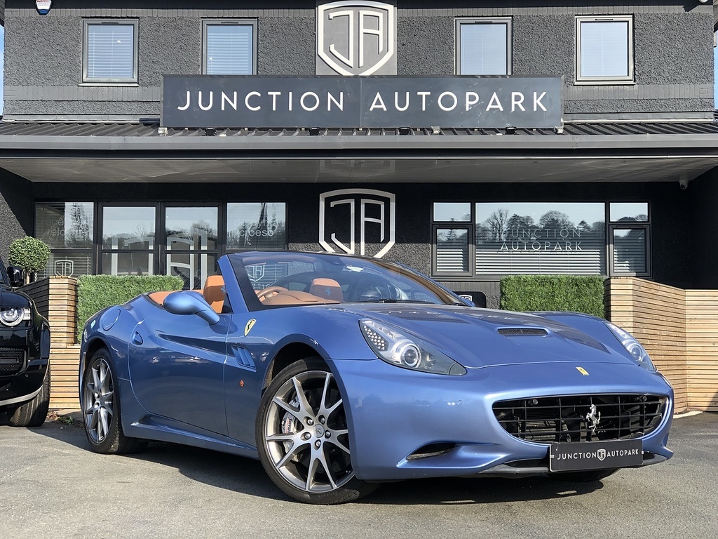 Ferrari California Convertible Blue
