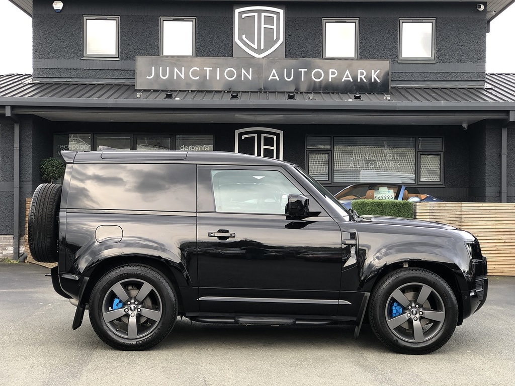 Land Rover Defender 90 D250 Mhev X-dynamic Se CX25WVO Black #5
