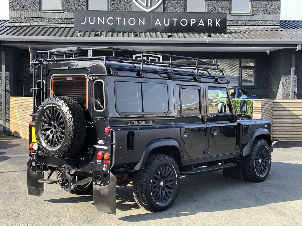 Land Rover Defender 110 Tdci Xs YG16ANF Black #5