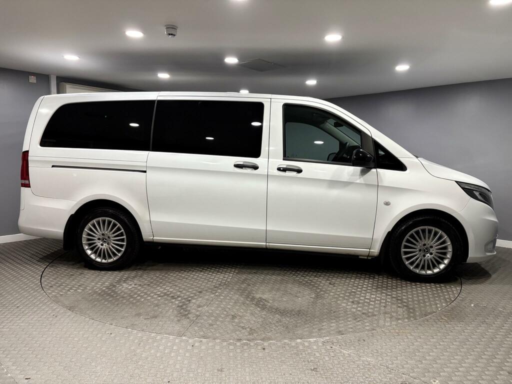 Mercedes-Benz Vito 2.0 119 Cdi Select Tourer G-tronic Rwd L2 Euro 6 FT22RWL White #2