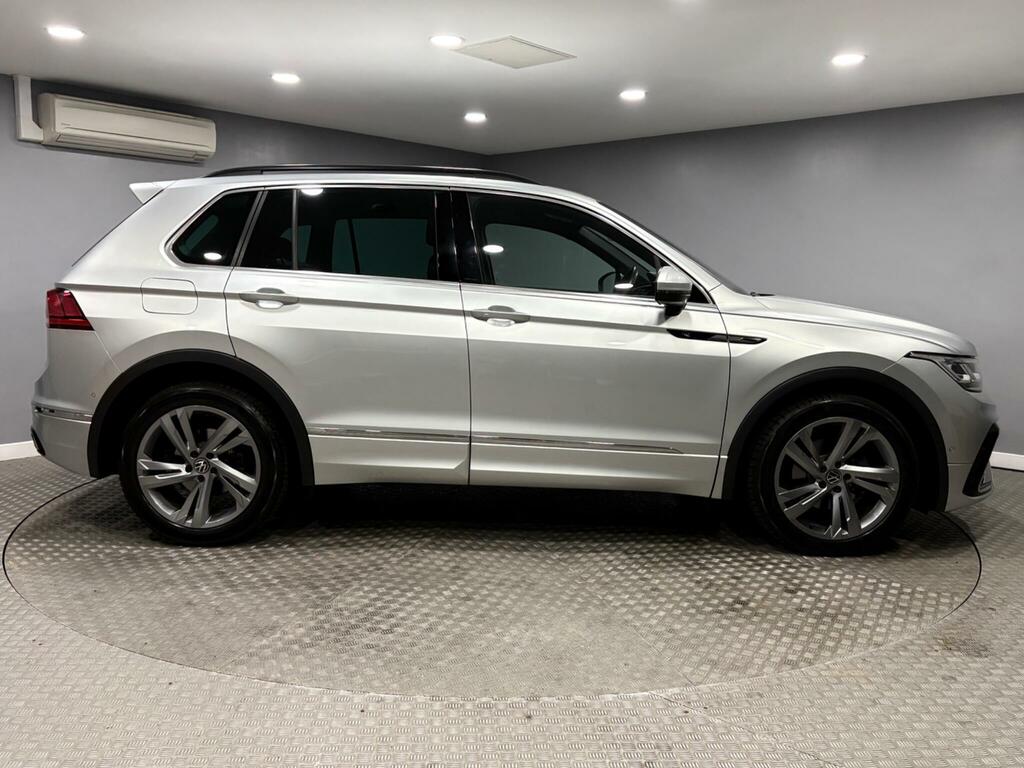 Volkswagen Tiguan 1.5 Tsi R-line Edition Dsg Euro 6 Ss VO23UKA Silver #2