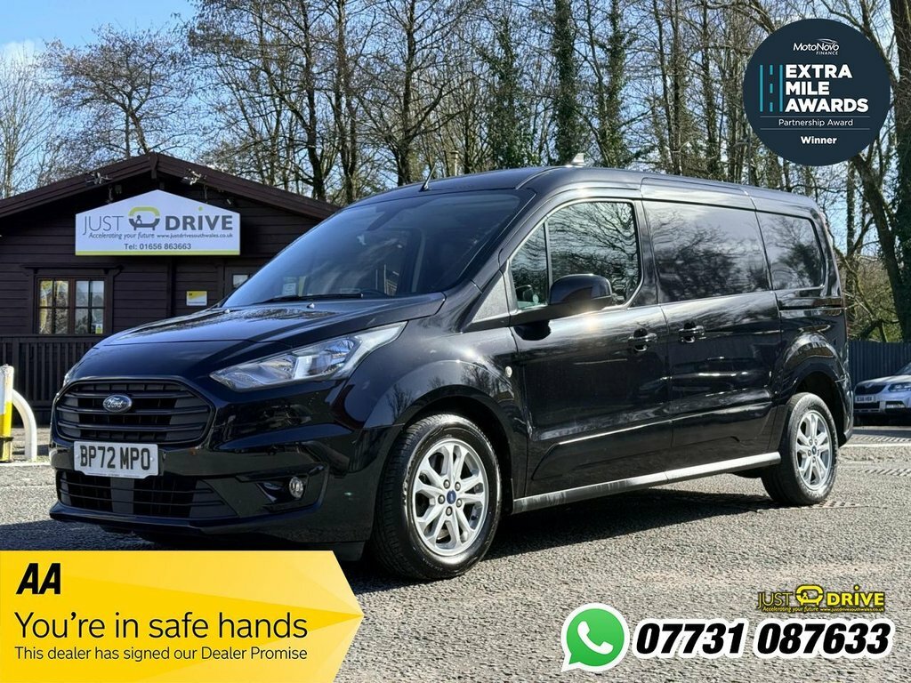 Ford Transit Connect 1.5L Limited Black