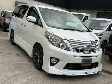 Toyota Alphard 2.4 240S White