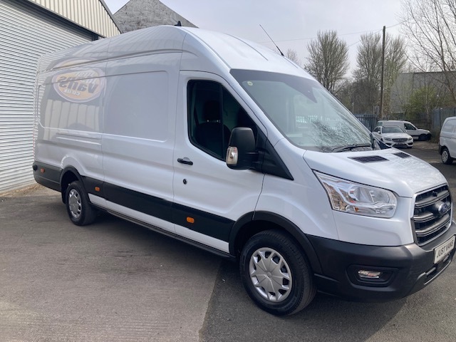 Ford Transit Custom Mpv White