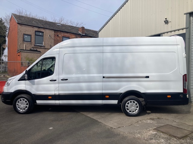 Ford Transit Custom Mpv SD22AXV White #3