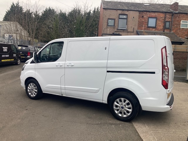 Ford Transit Custom Mpv LA23DOJ White #3